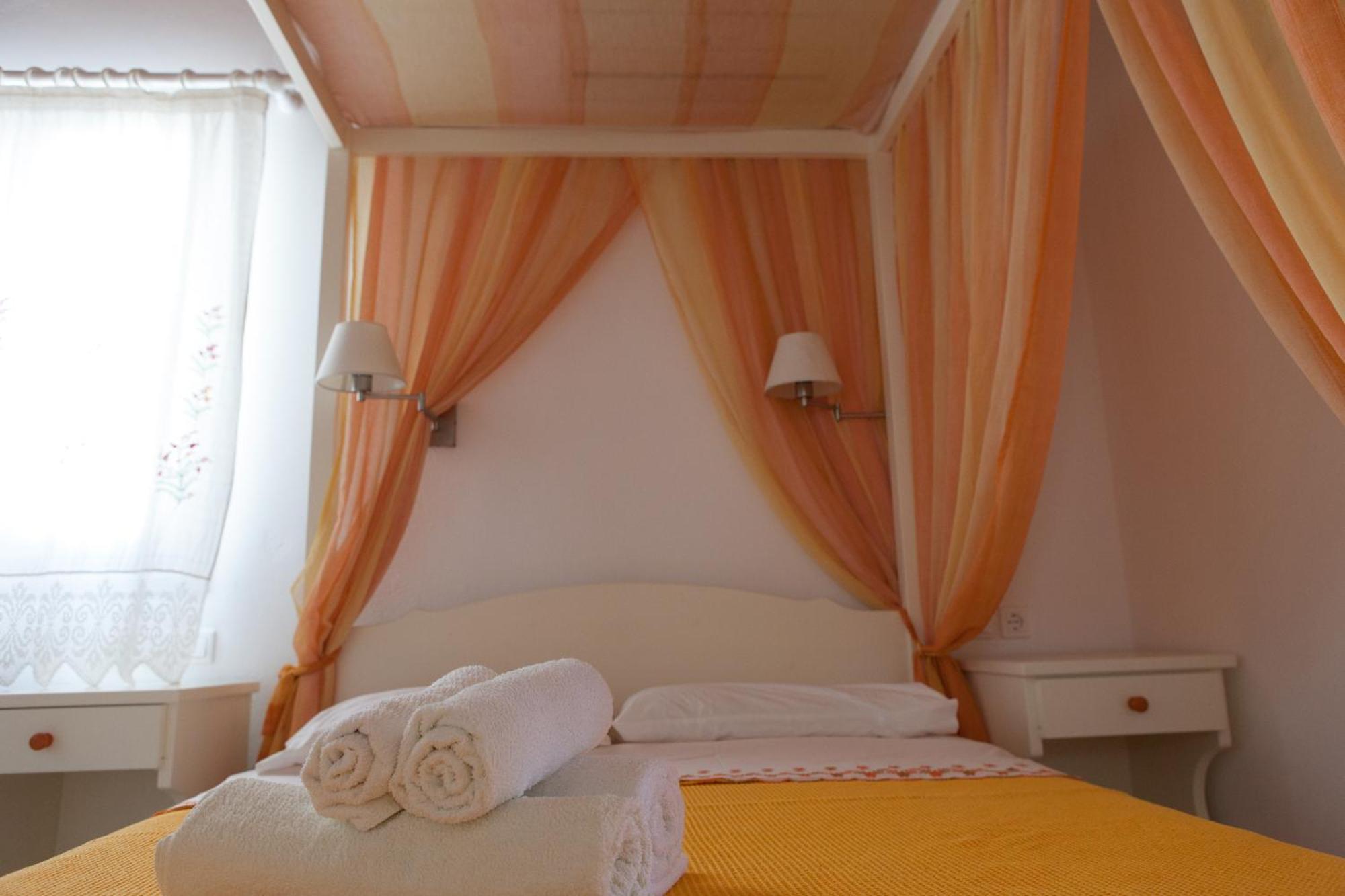 Ergina Summer Resort 안티파로스 객실 사진